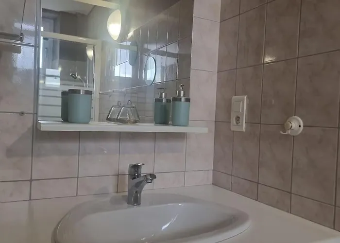 Le Petit Broche, Spacious, Sleeps 6